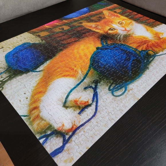 Sure-Lox Tabby Cat with Yarn 500 Piece Jigsaw Puzzle with Back image - Picture 3 of 9